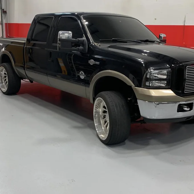 Two-tone pickup